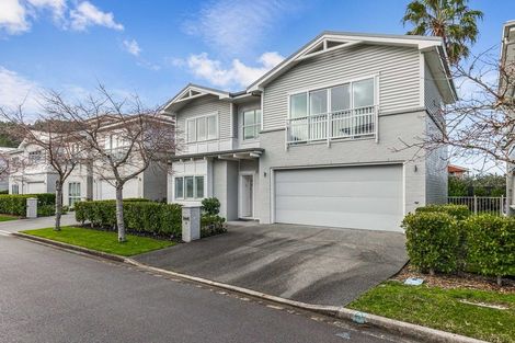 Photo of property in 18 Kensington Drive, Orewa, 0931