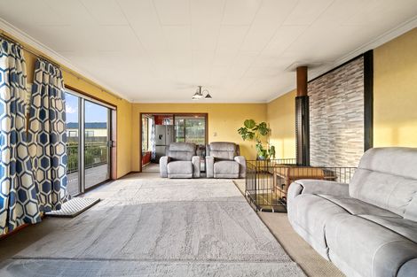 Photo of property in 2 Leith Street, Kinmont Park, Mosgiel, 9024