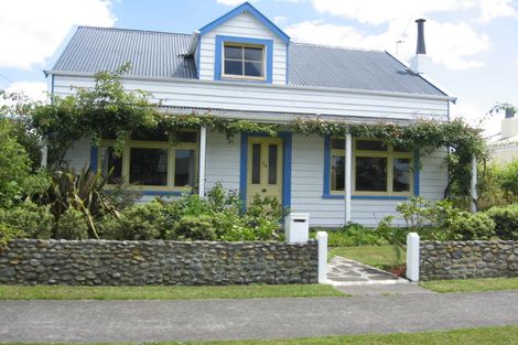 Photo of property in 24 Hobson Street, Feilding, 4702
