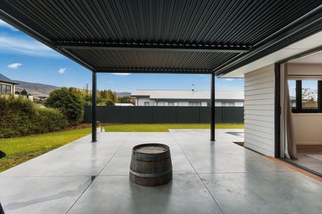 Photo of property in 69 Wallis Drive, Cromwell, 9310