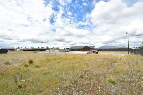Photo of property in 12 Canal Place, Twizel, 7901