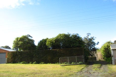 Photo of property in 21 Driver Street, Long Beach, Port Chalmers, 9081