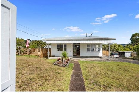 Photo of property in 31 Karaka Street, Helensville, 0800