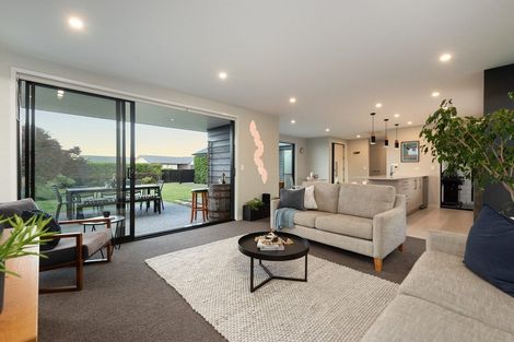 Photo of property in 75 Benmore Crescent, Pyes Pa, Tauranga, 3112