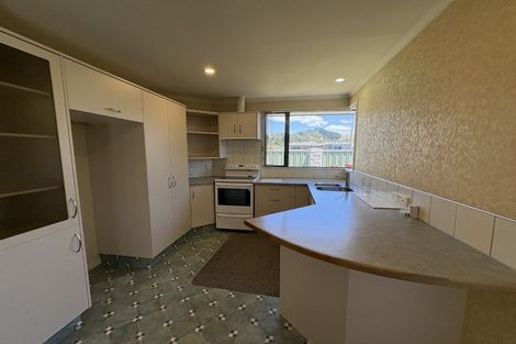 Photo of property in 1 Moorhouse Street, Taradale, Napier, 4112