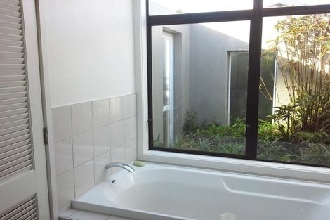 Photo of property in 7 Ash Place, Whalers Gate, New Plymouth, 4310