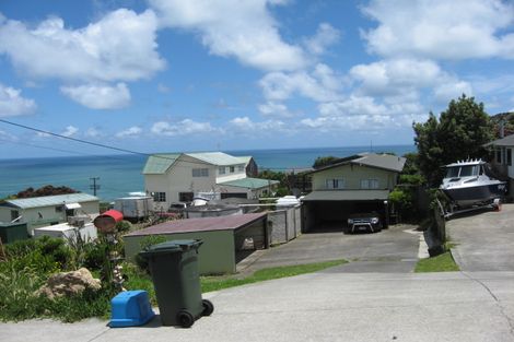 Photo of property in 6 Edwin Mitchelson Road, Muriwai, Waimauku, 0881