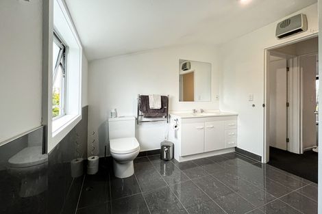 Photo of property in 1/86 Springfield Road, St Albans, Christchurch, 8014