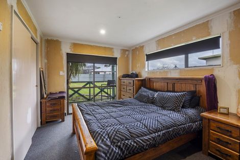 Photo of property in 37 Grey Street, Normanby, Hawera, 4614