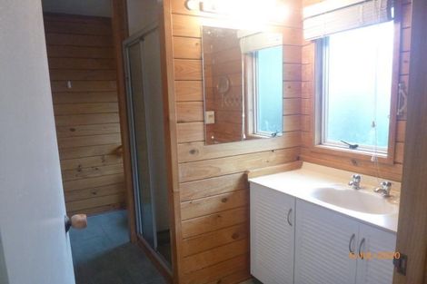 Photo of property in 93 Wiseley Road, West Harbour, Auckland, 0618