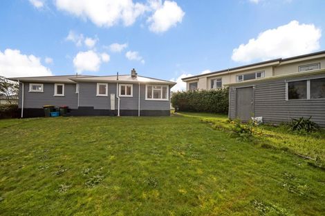 Photo of property in 26 Stuart Place, Blagdon, New Plymouth, 4310