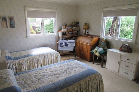 Photo of property in 33 Rhodes Street, Waimate, 7924