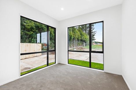 Photo of property in 3a Matakohe Road, Westgate, Auckland, 0814