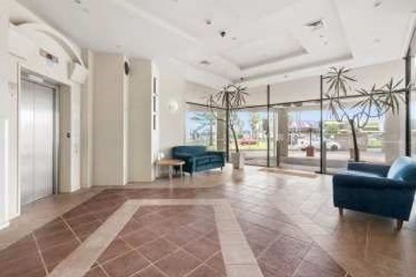 Photo of property in The Rennaissance, 8c/18 Ronwood Avenue, Manukau, Auckland, 2104