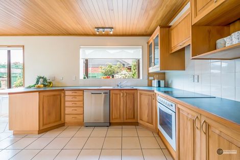 Photo of property in 3/14 Bellevue Road, Woburn, Lower Hutt, 5010