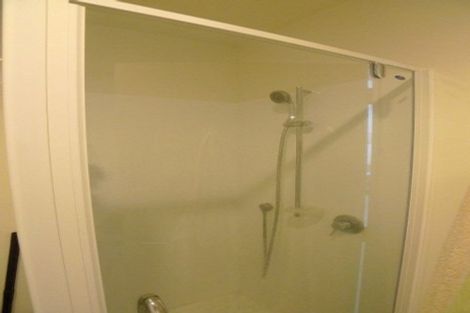 Photo of property in Terrace Heights Apartments, 2/163p The Terrace, Wellington Central, Wellington, 6011