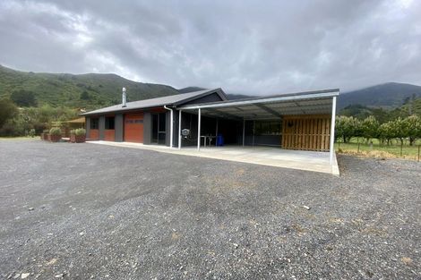 Photo of property in 120 Boons Valley Road, Waikawa, Picton, 7220