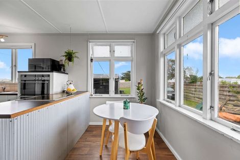 Photo of property in 11 Main Street, Marton, 4710