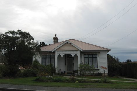Photo of property in 60 Lewin Street, Balclutha, 9230