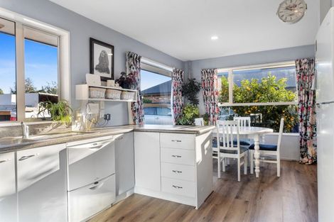 Photo of property in 5 Manahi Place, Woodend, 7610