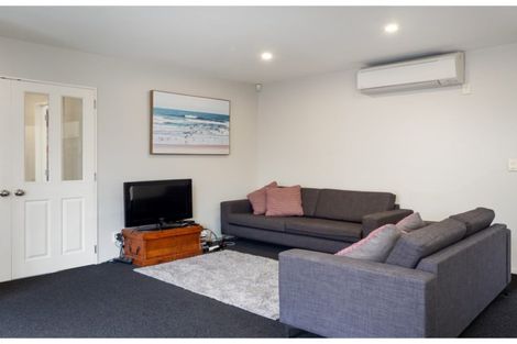 Photo of property in 92 Milns Road, Halswell, Christchurch, 8025