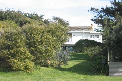 Photo of property in 129 Rua Avenue, Waitarere Beach, Levin, 5510