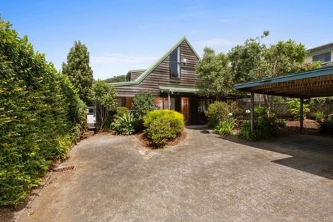 Photo of property in 2/62 Hillcrest Avenue, Hillcrest, Auckland, 0627