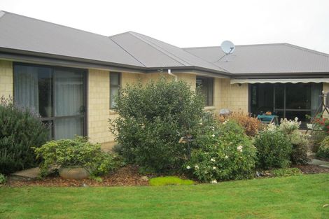 Photo of property in 39 Mckenzie Street, Geraldine, 7930