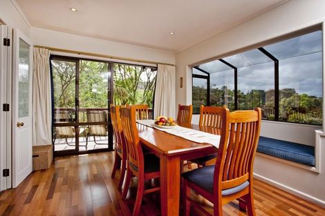 Photo of property in 20 Trelawny Place, Hillcrest, Auckland, 0627