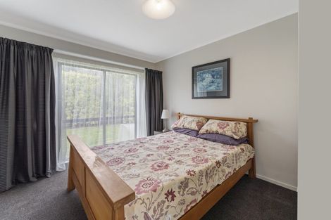 Photo of property in 52 Hinemoa Street, Paraparaumu, 5032