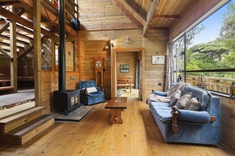 Photo of property in 2 Sea Vista Drive, Pukerua Bay, 5026