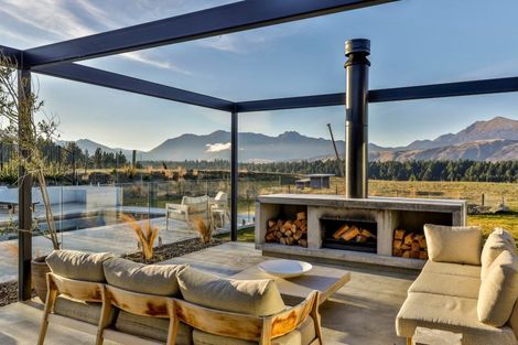 Photo of property in Northlake, 40 Riverslea Road, Wanaka, 9305