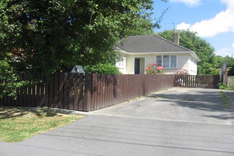 Photo of property in 4 Tiora Place, Upper Riccarton, Christchurch, 8041