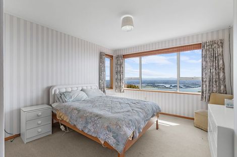 Photo of property in 343 Mount Pleasant Road, Mount Pleasant, Christchurch, 8081