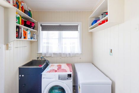 Photo of property in 15 Upham Terrace, Roslyn, Palmerston North, 4414