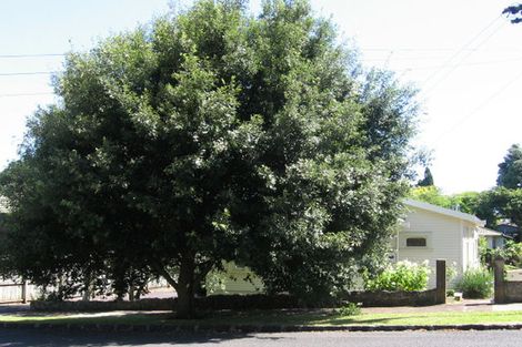 Photo of property in 7a Oak Street, Royal Oak, Auckland, 1023