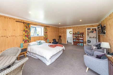 Photo of property in 394 Kaiwhaiki Road, Kaiwhaiki, Whanganui, 4575