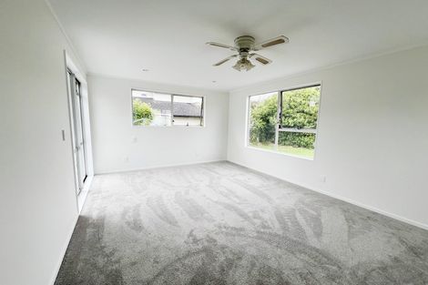 Photo of property in 129 Sunnynook Road, Forrest Hill, Auckland, 0620