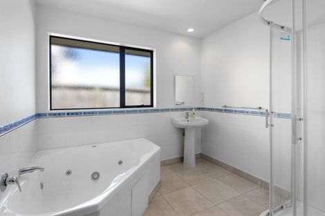 Photo of property in 46 Oxley Avenue, St Albans, Christchurch, 8014