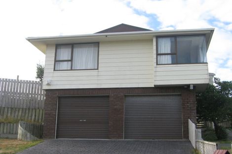 Photo of property in 15a Welland Place, Island Bay, Wellington, 6023