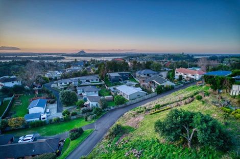 Photo of property in 5 Flight Valley Way, Welcome Bay, Tauranga, 3175