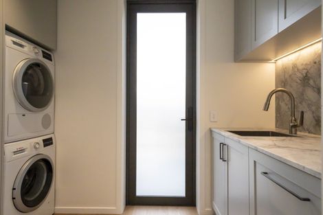 Photo of property in 9a Caernarvon Street, Arrowtown, 9302