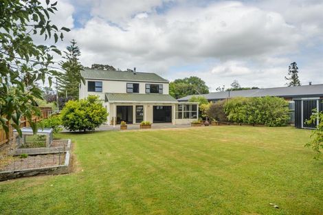 Photo of property in 36 Wanganui Road, Marton, 4710