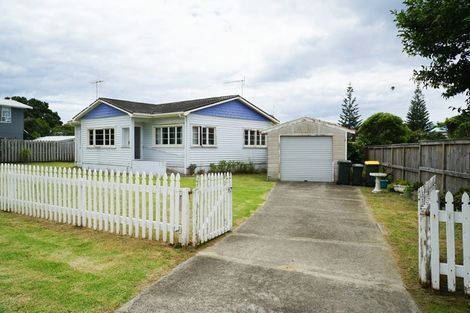 Photo of property in 19 Harbour Road, Ohope, 3121