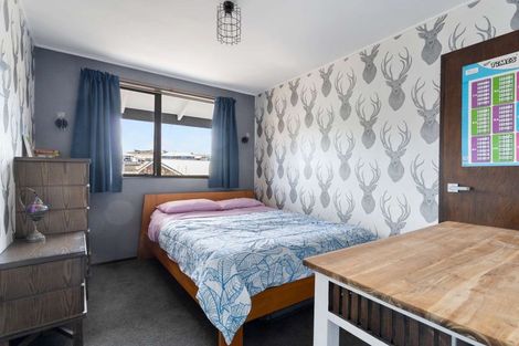 Photo of property in 6 Matai Place, Balclutha, 9230