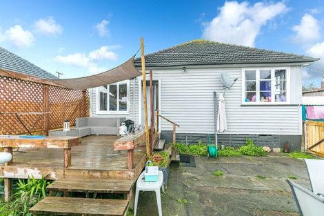 Photo of property in 35 Junction Road, Paeroa, 3600