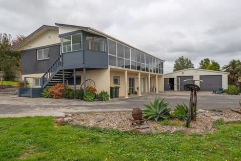 Photo of property in 90 Barber Road, Bombay, 2675