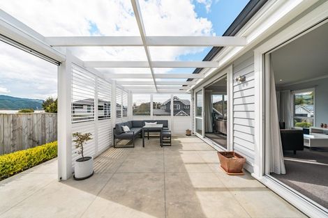Photo of property in 35 Kurth Crescent, Silverstream, Upper Hutt, 5019