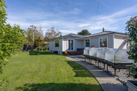 Photo of property in 9 Wood Street, Greytown, 5712