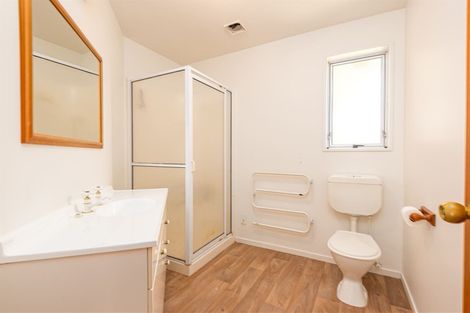 Photo of property in 19f Halswell Junction Road, Halswell, Christchurch, 8025